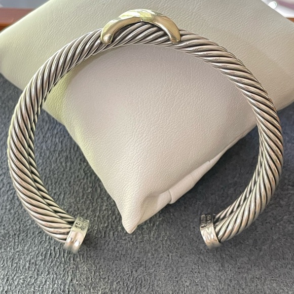 David Yurman 925 & 14k Gold 10mm Signature X Bracelet - Picture 3 of 9